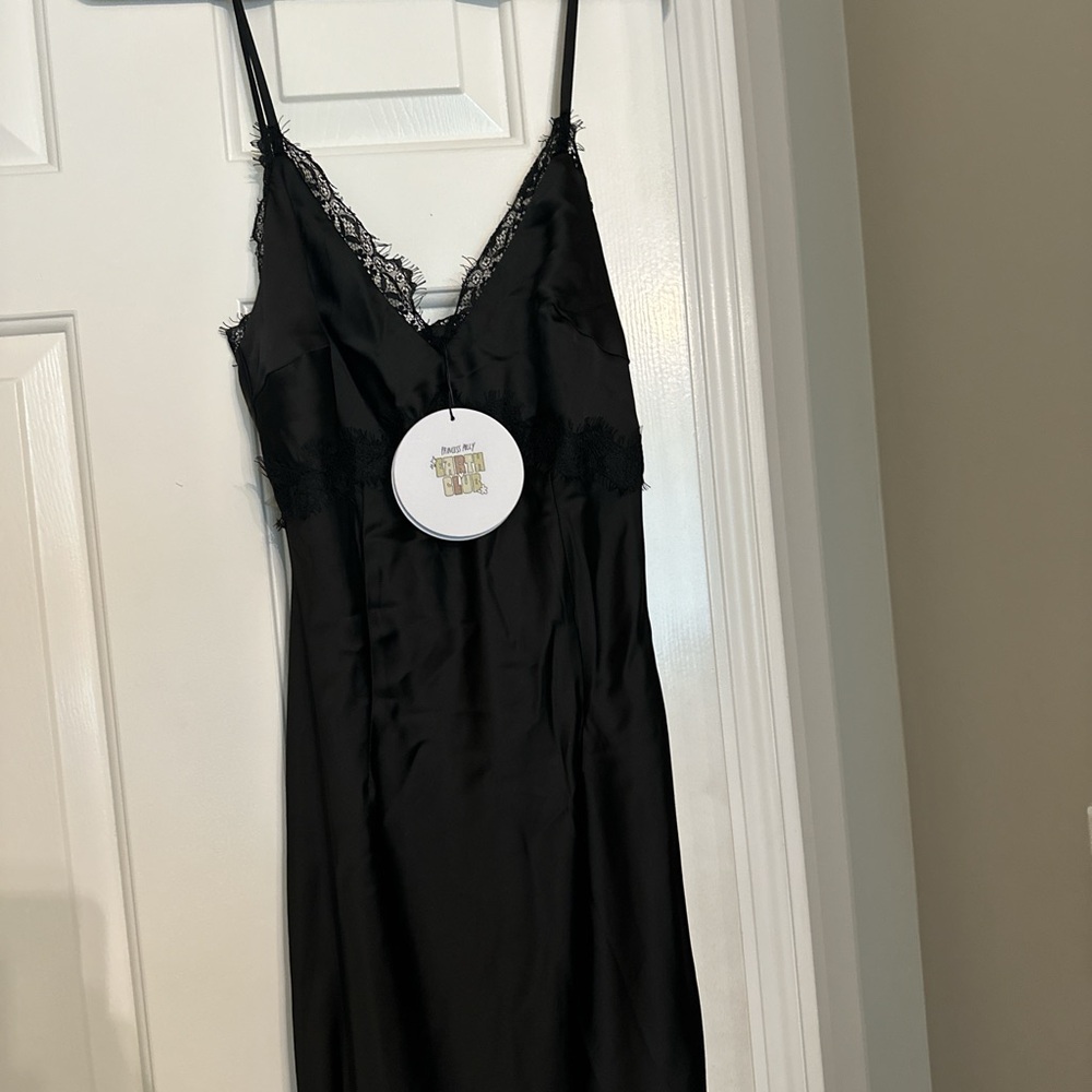 PRINCESS POLLY LACE BLACK DRESS! BRAND NEW SIZE 6!